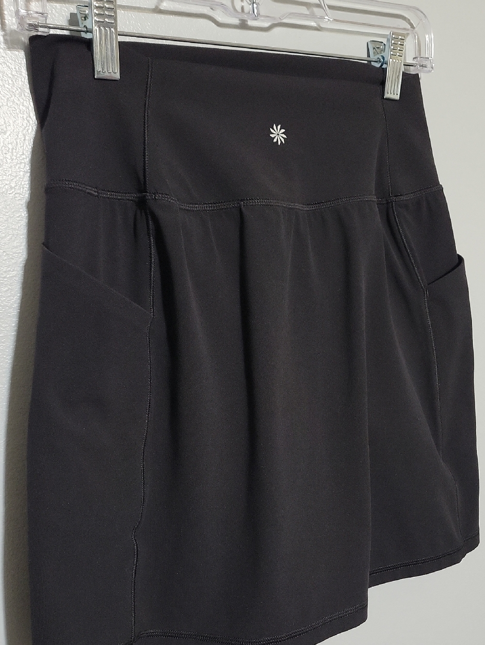 Athleta Womens Salutation Stash High Rise Black Skort Tennis Golf Atheisure S XS - Picture 4 of 9